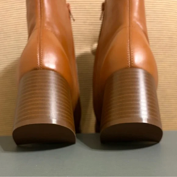 NWT Arezzo Women's Rebecca Mid-Block Leather Booties - Size 8.5 - Picture 8 of 14